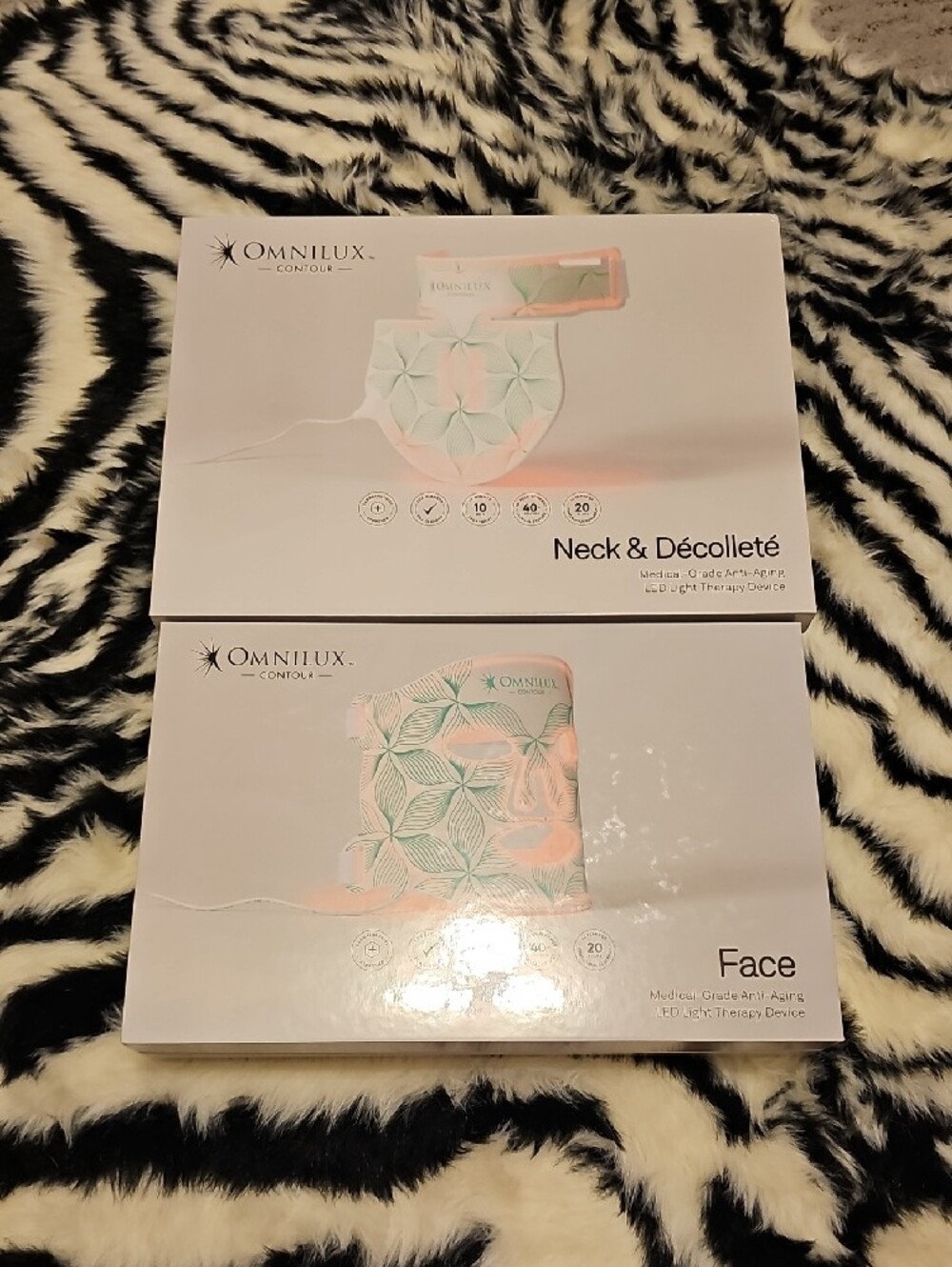 ●●OMNILUX FACE-NECK & DECOLLETE LED RED LIGHT THERAPHY DEVICE NIB●●